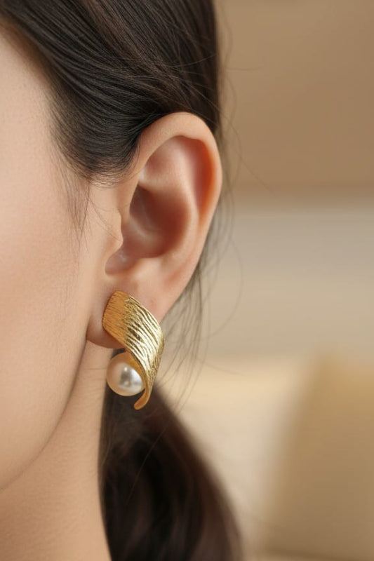 Elegant Gold Leaf Pearl Drop Earrings – Designer Modern Earrings for Women