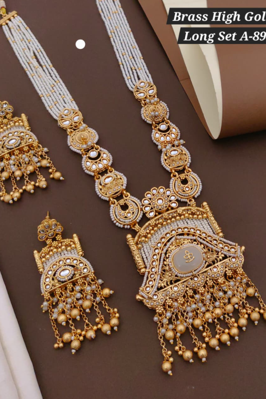 Traditional Rajwadi Necklace Set with Earrings & Maang Tikka for Women – High Gold Imitation Jewelry